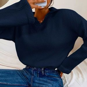 Navy oversized sweater size small